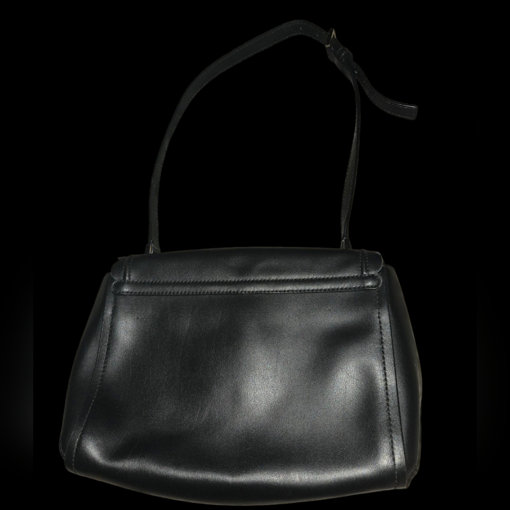 Authentic Kate Spade - Picture 2 of 7